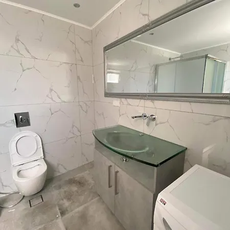 The Wave House * Skála Sotíros